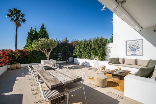 Maison de luxe à vendre à Marbella, 1 690 000 €, Photo 3