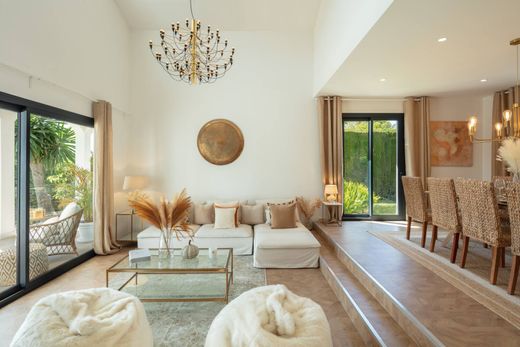 Luxury House for sale in Marbella, 2 300 000 €, Photo 4