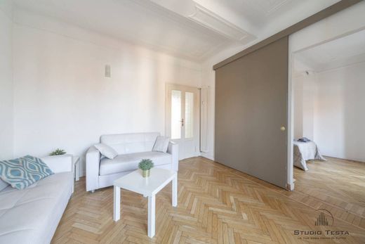 Luxury Apartment for sale in Milan, 1 200 000 €, Photo 5