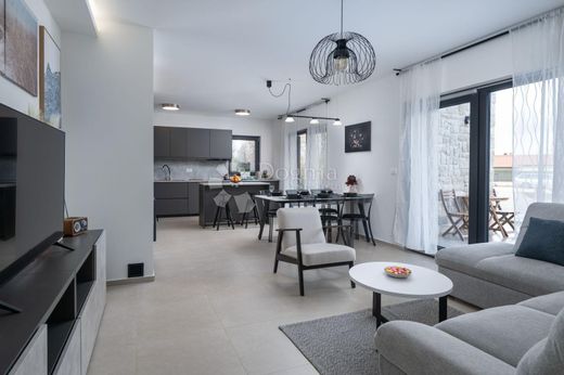 Maison de luxe à vendre à Marcana, 600 000 €, Photo 7