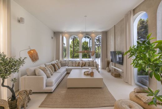 Luxury House for sale in Marbella, 2 695 000 €, Photo 3
