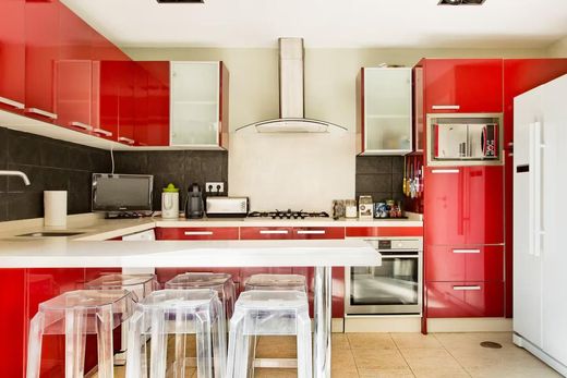 Maison de luxe à vendre à Marbella, 720 000 €, Photo 3