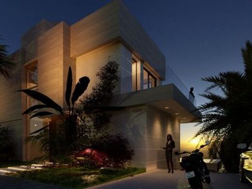 Maison de luxe à vendre à Marbella, 1 250 000 €, Photo 4