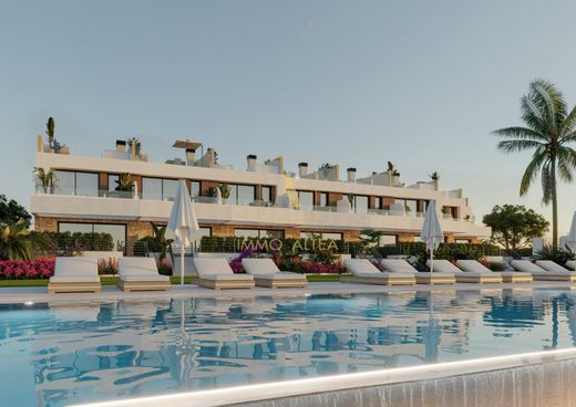 Maison de luxe à vendre à Alicante, 595 000 €, Photo 4