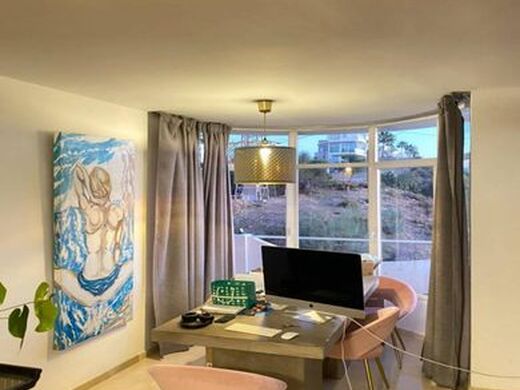Maison de luxe à vendre à Nueva Andalucia, 975 000 €, Photo 5