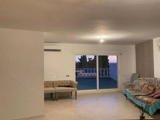 Maison de luxe à vendre à Nueva Andalucia, 975 000 €, Photo 6
