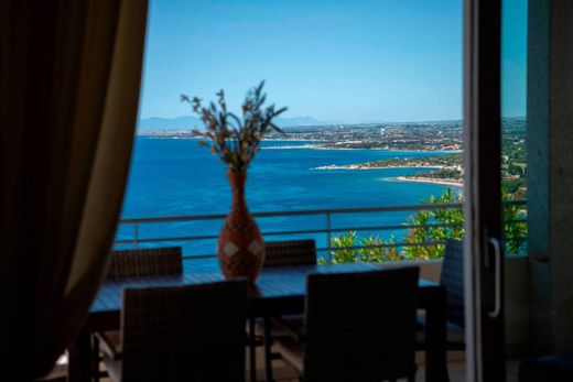 Maison de luxe à vendre à Quartu Sant Elena, 750 000 €, Photo 3