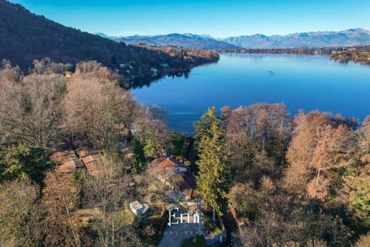 Maison de luxe à vendre à Comabbio, 1 600 000 €, Photo 4