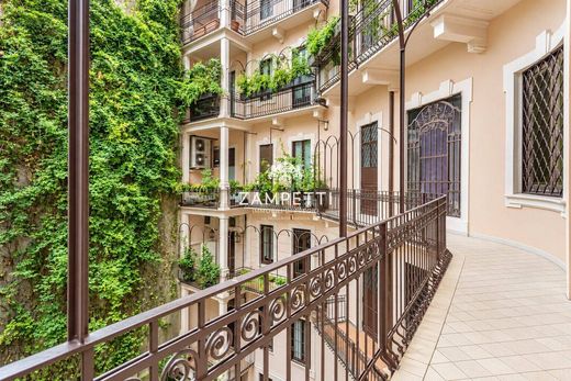 Appartement de luxe à vendre à Milan, 1 580 000 €, Photo 3