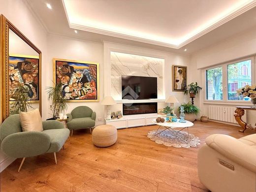 Appartement de luxe à vendre à Genoa, 680 000 €, Photo 4
