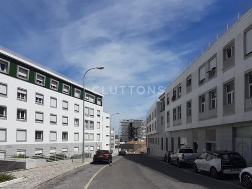 Appartement de luxe à vendre à Lisbon, 750 000 €, Photo 1