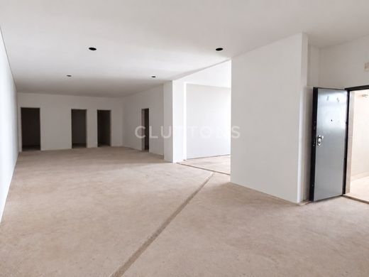 Appartement de luxe à vendre à Lisbon, 750 000 €, Photo 4