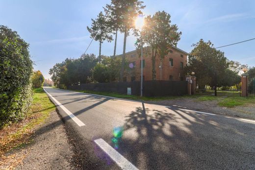 Maison de luxe à vendre à Calderara Di Reno, 720 000 €, Photo 2