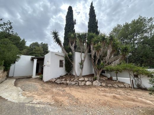 Maison de luxe à vendre à Santa Eulària des Riu, 1 200 000 €, Photo 2
