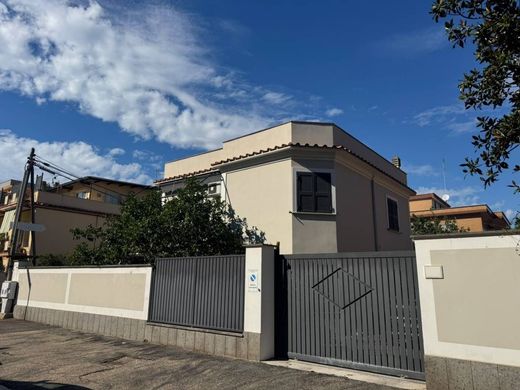 Maison de luxe à vendre à Rome, 599 000 €, Photo 3