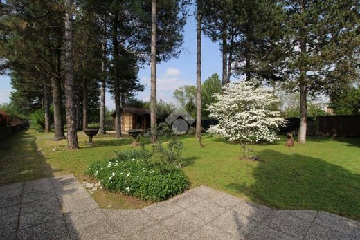 Luxury House for sale in Rescaldina, 870 000 €, Photo 4