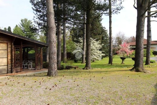 Luxury House for sale in Rescaldina, 870 000 €, Photo 7