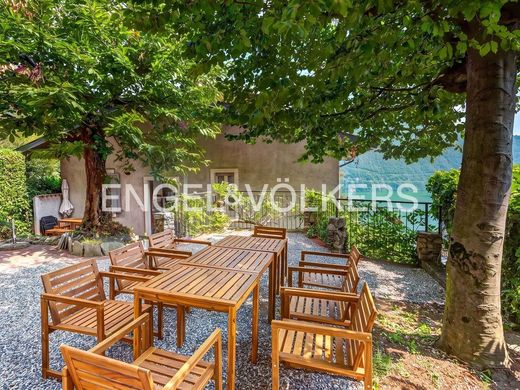 Luxury House for sale in Cernobbio, 1 200 000 €, Photo 3