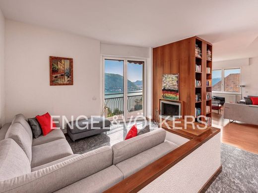 Luxury House for sale in Cernobbio, 1 200 000 €, Photo 4