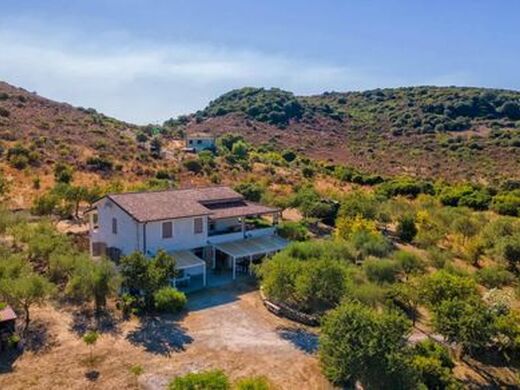 Luxury House for sale in Alghero, 810 000 €, Photo 2