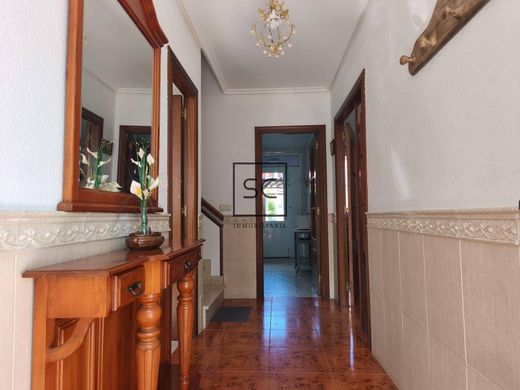 Luxury House for sale in Miño, 450 000 €, Photo 3