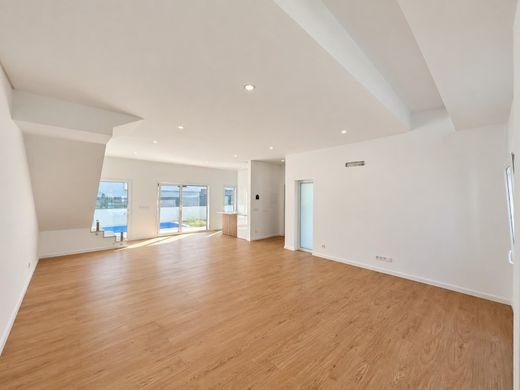 Maison de luxe à vendre à Sesimbra, 550 000 €, Photo 4