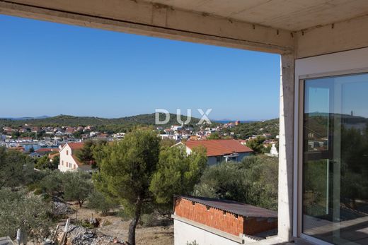 Appartement de luxe à vendre à Tisno, 645 400 €, Photo 2