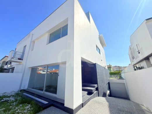 Maison de luxe à vendre à Póvoa de Varzim, 790 000 €, Photo 5