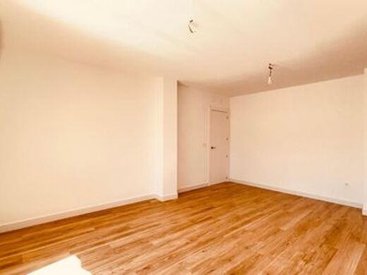 Luxury Apartment for sale in Granada, 569 000 €, Photo 3