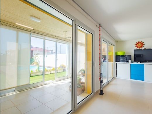 Maison de luxe à vendre à Buarcos, 569 000 €, Photo 3