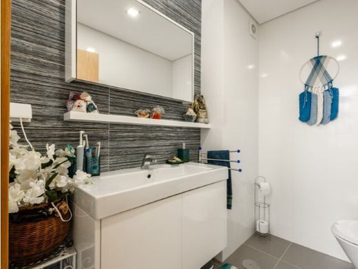 Maison de luxe à vendre à Buarcos, 569 000 €, Photo 4