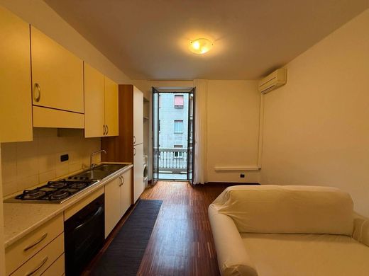 Appartement de luxe à vendre à Milan, 425 000 €, Photo 3