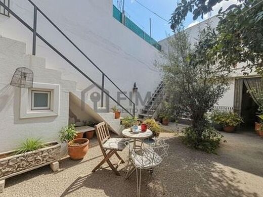 Maison de luxe à vendre à Mataró, 440 000 €, Photo 1