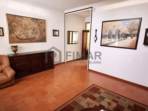 Maison de luxe à vendre à Mataró, 440 000 €, Photo 2