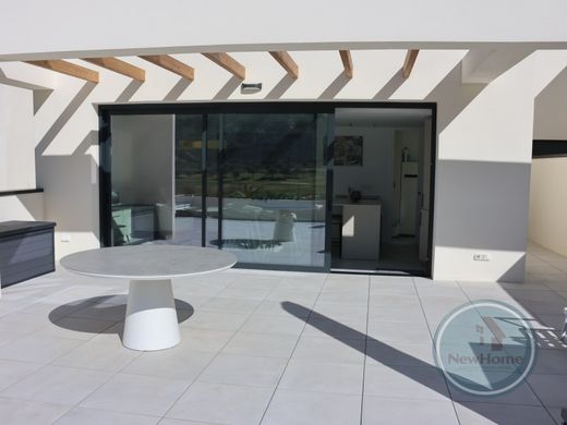 Luxury Apartment for sale in Monforte Del Cid, 495 000 €, Photo 1