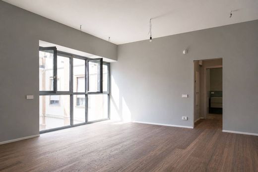 Appartement de luxe à vendre à Milan, 1 900 000 €, Photo 2