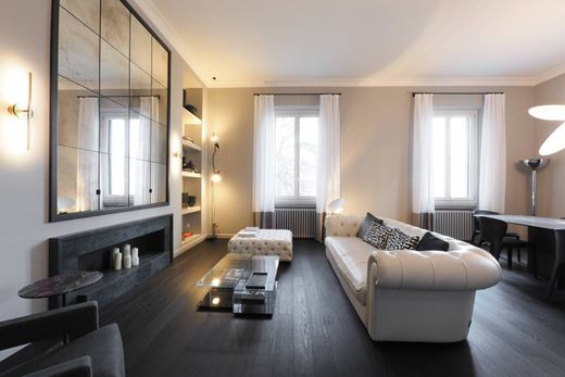 Luxury Apartment for sale in Milan, 1 300 000 €, Photo 7