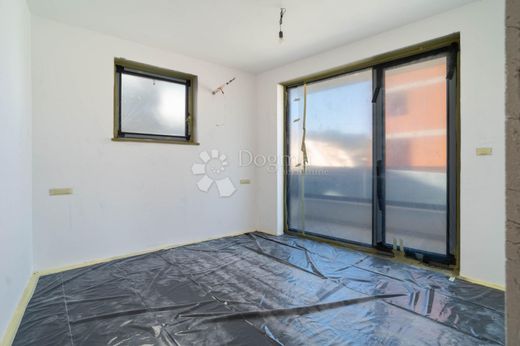 Luxury Apartment for sale in Medulin, 536 000 €, Photo 4
