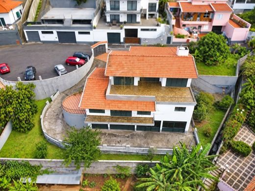 Maison de luxe à vendre à Funchal, 745 000 €, Photo 4