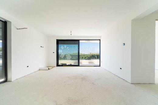 Luxury Apartment for sale in Medulin, 536 000 €, Photo 5