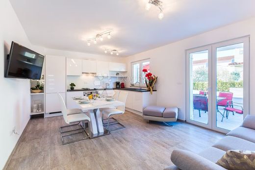 Luxury House for sale in Medulin, 600 000 €, Photo 6