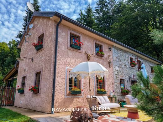 Maison de luxe à vendre à Lusiana, 750 000 €, Photo 5