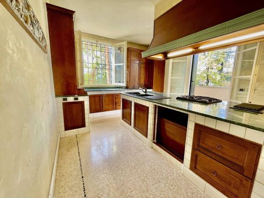 Maison de luxe à vendre à Modena, 1 200 000 €, Photo 7