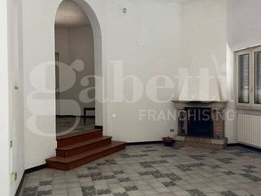 Luxury House for sale in Bari, 750 000 €, Photo 5