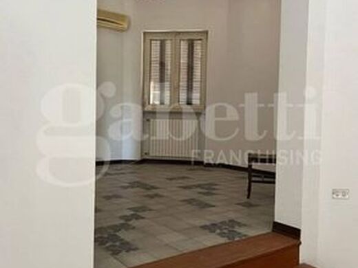 Luxury House for sale in Bari, 750 000 €, Photo 6