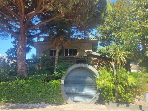 Maison de luxe à vendre à Santa Marinella, 999 000 €, Photo 1