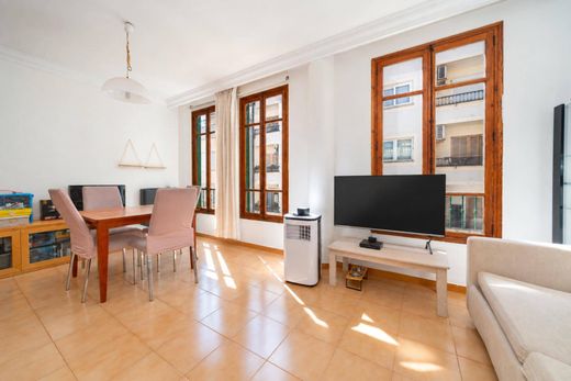 Appartement de luxe à vendre à Palma, 420 000 €, Photo 2