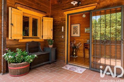Maison de luxe à vendre à Passignano Sul Trasimeno, 550 000 €, Photo 2