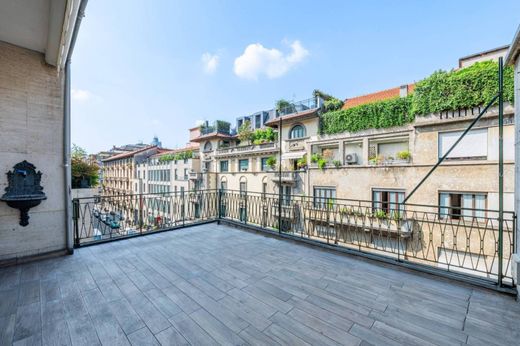 Appartement de luxe à vendre à Milan, 1 290 000 €, Photo 1
