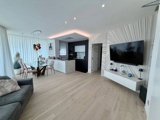 Appartement de luxe à vendre à Iesolo, 850 000 €, Photo 2
